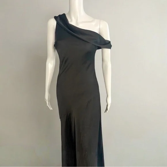 Astr The Label Orissa Satin Off-Shoulder Black Midi Dress XS NWT Holiday - Picture 4 of 7